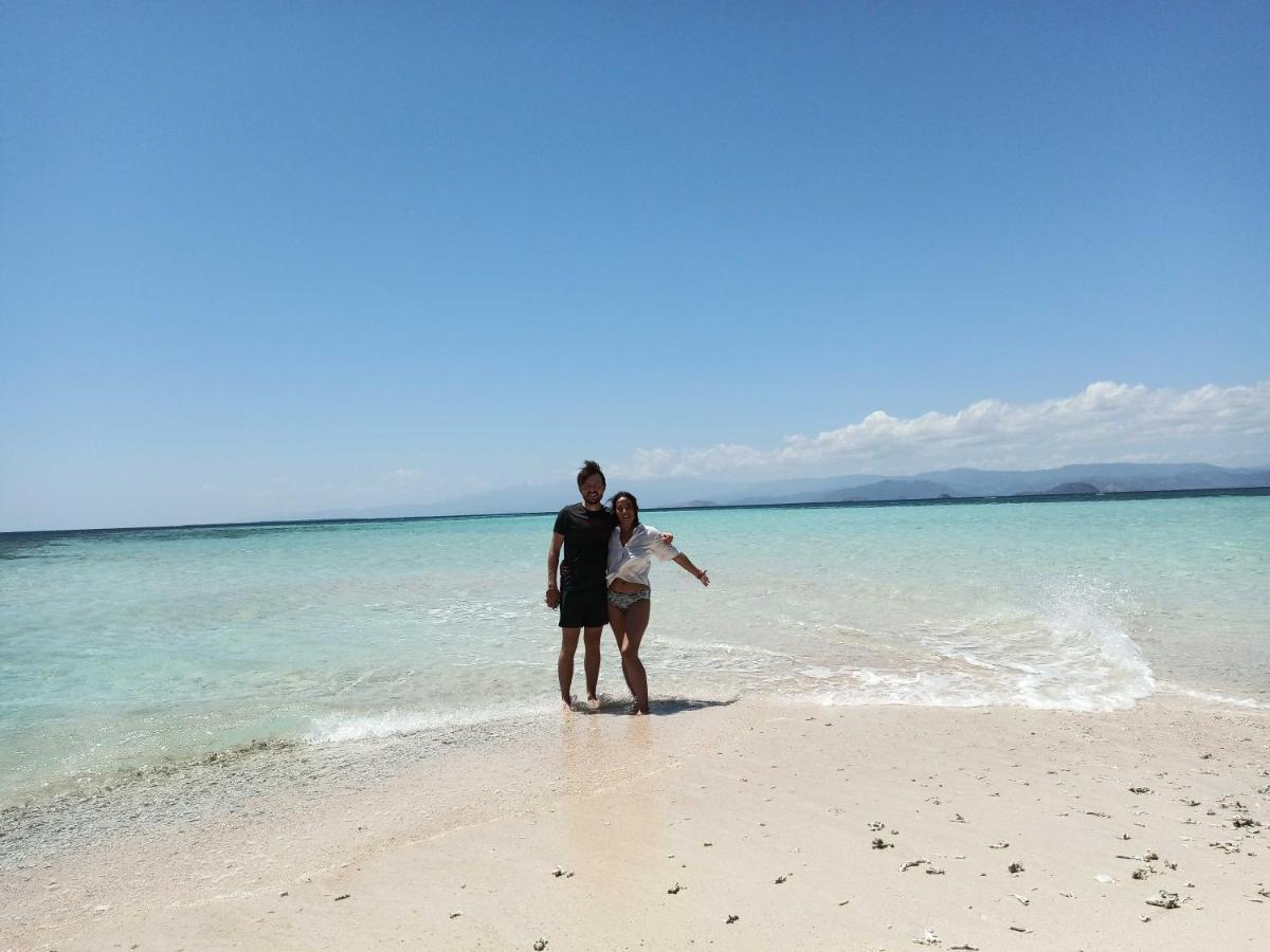East Lombok Dive Hotel - 3 Private Rooms On The Beach Labuhan Pandan Экстерьер фото
